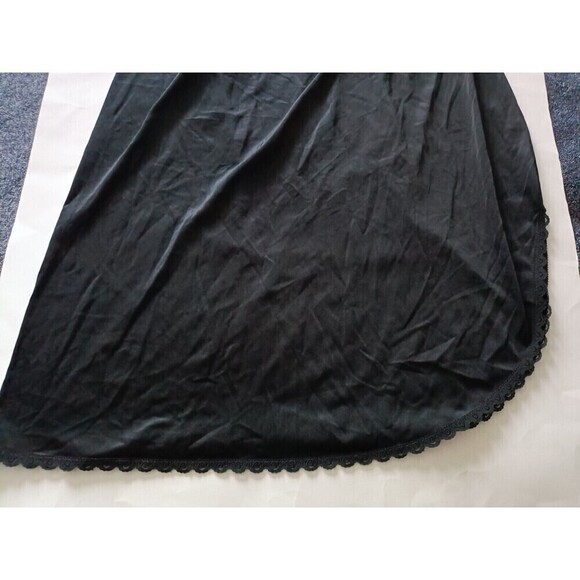 Warner's Perfect Measure Half Slip Size Medium Curved Hem Black Silky Lace Trim - Picture 9 of 10